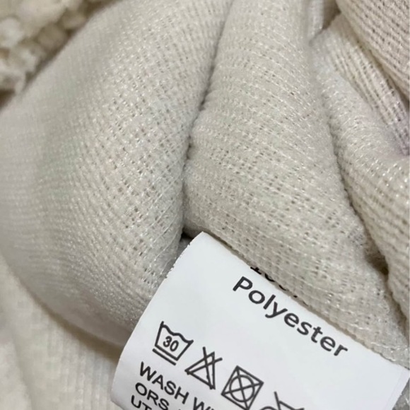 Women’s large fuzzy long teddy sweater Cozy Cream Sherpa - Picture 3 of 12